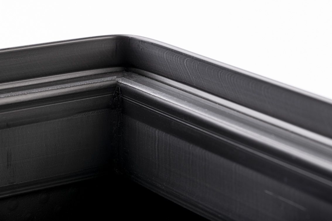 A blue conTeyor Ecobox with black details