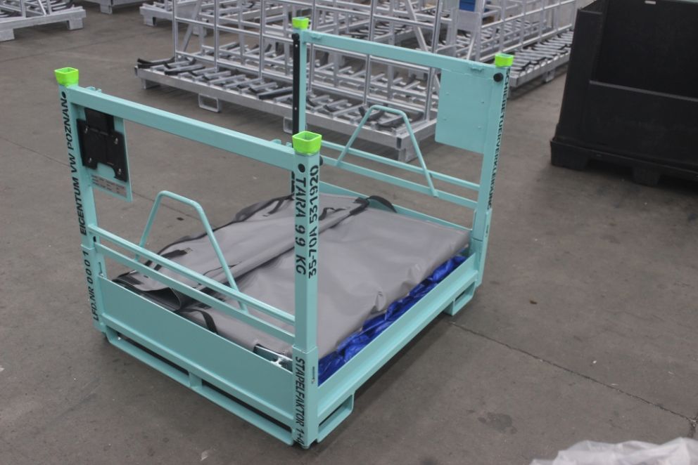 Returnable packaging solution built by conTeyor