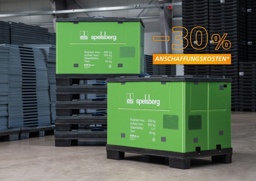 Two green storage boxes with labels detailing their maximum load capacities, stacked on black pallets, in a warehouse setting. A promotional banner displaying "-30% ANSCHAFFUNGSKOSTEN*" is overlaid in the image.